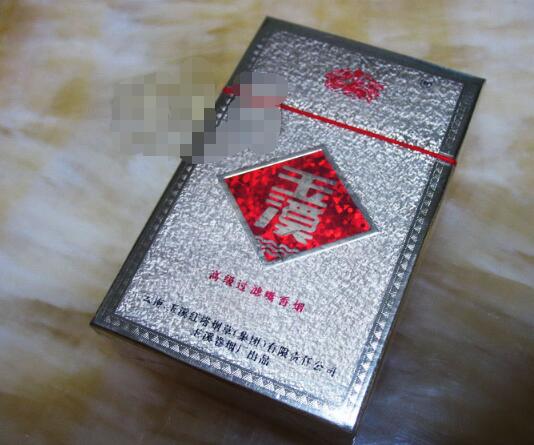 越南代工白猫香烟好抽吗【越南猫香烟多少钱一包】|低价香烟网